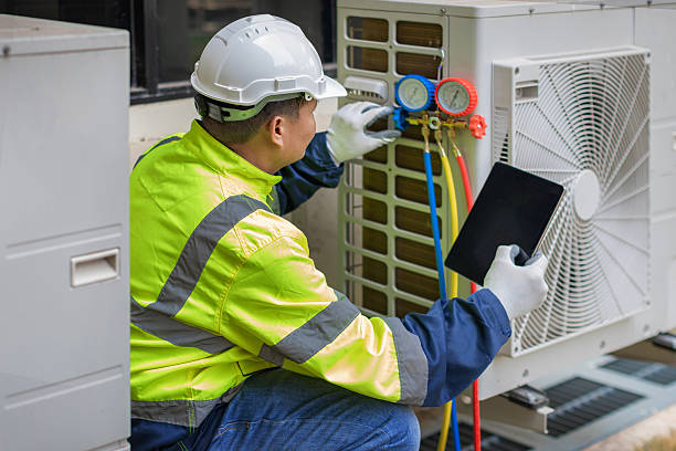 Professional Hvac technician working in Zionhill, PA